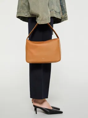 Elena Shoulder Bag in Nougat