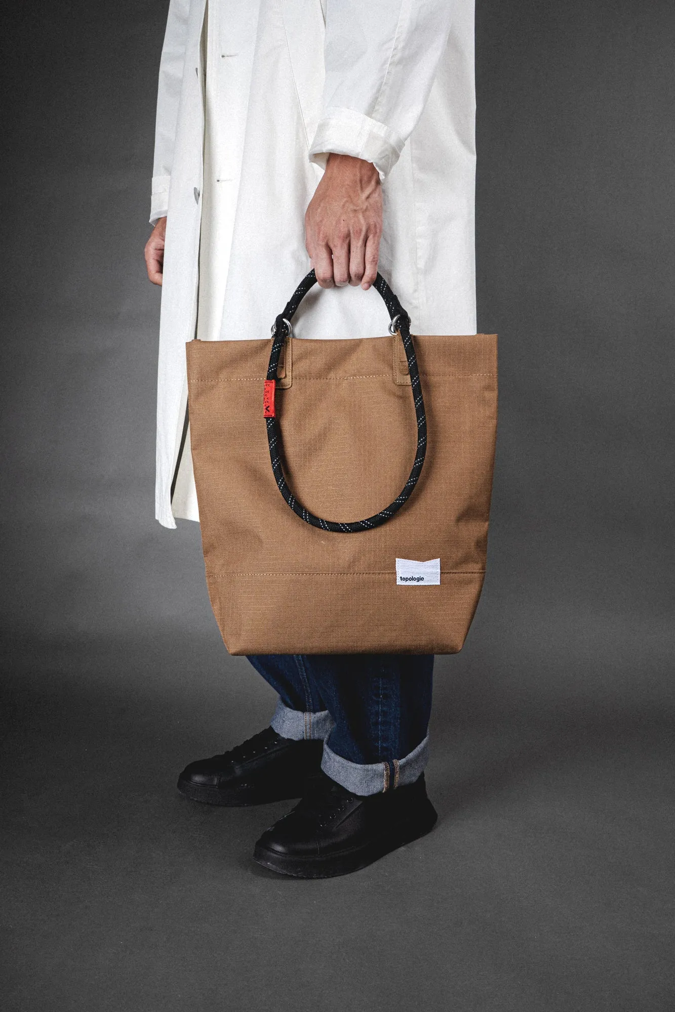 Loop Tote / Bronze / 10mm Black Reflective